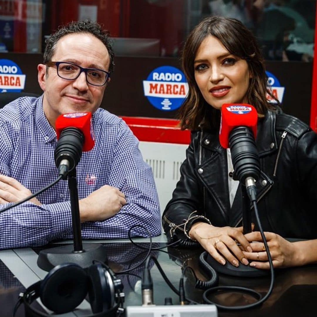 Sara Carbonero prepara su vuelta al trabajo y nos enseña cómo es 'la radio en tiempos de Covid'