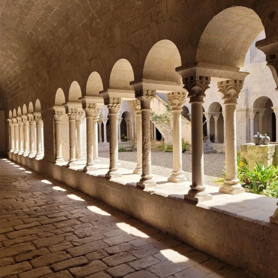 Claustro del monasterio de Sant Daniel, Girona