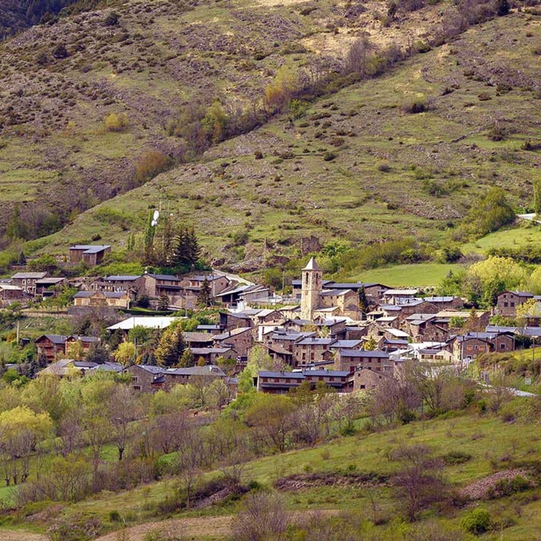 Los pueblos más altos de España, para quienes buscan lugares recónditos
