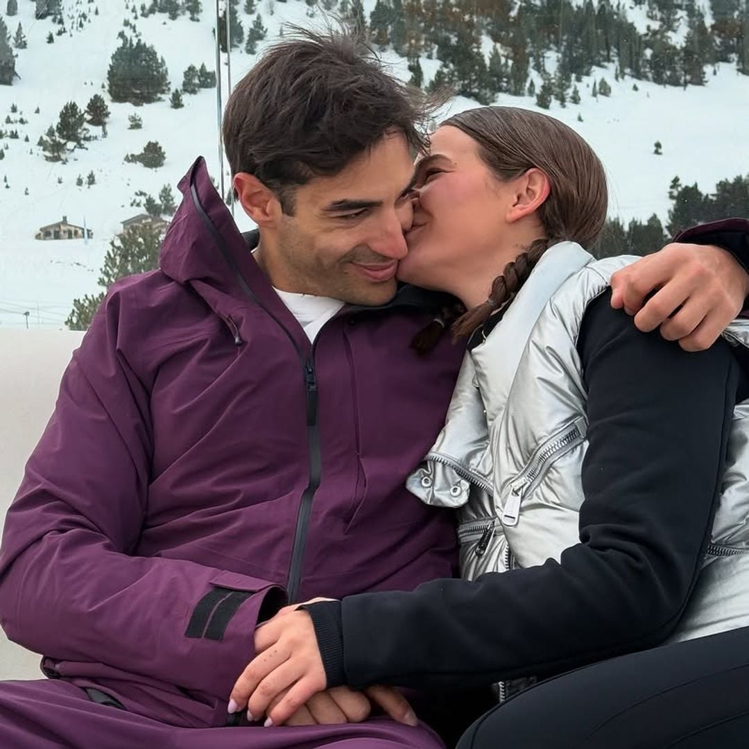 Laura Escanes con su novio Joan Verdú en la nieve