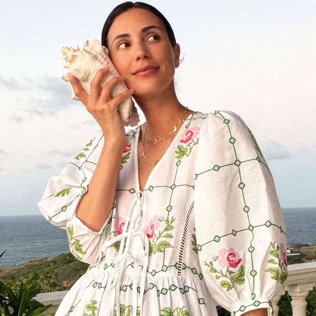 Sassa de Osma con un 'look' tropical