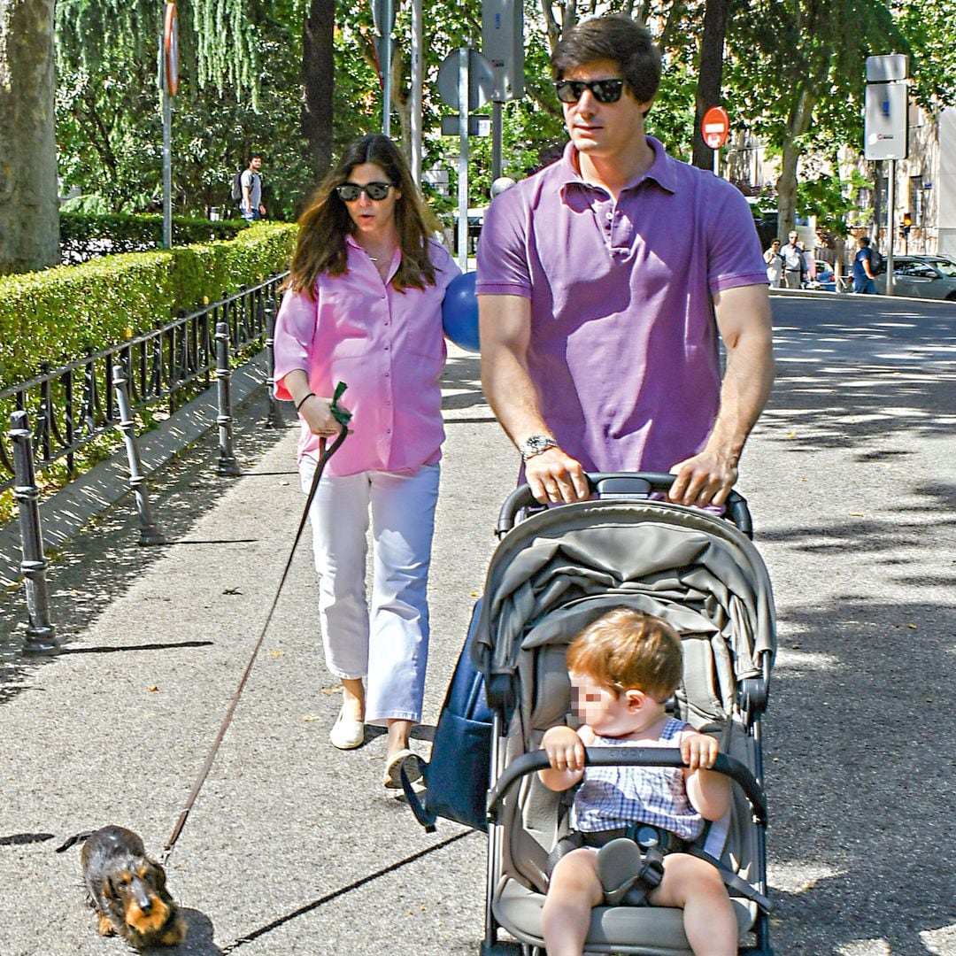 Las fotos de Belén Corsini y Carlos Fitz-James, en su paseo más familiar, a punto de ser padres por segunda vez