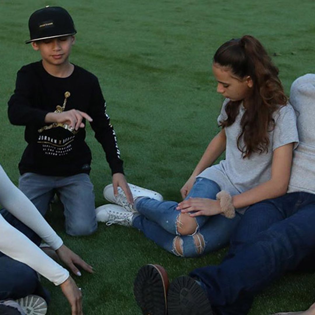 ¡Que no pare la música! Jennifer Lopez y Alex Rodríguez protagonizan un divertido concierto en familia