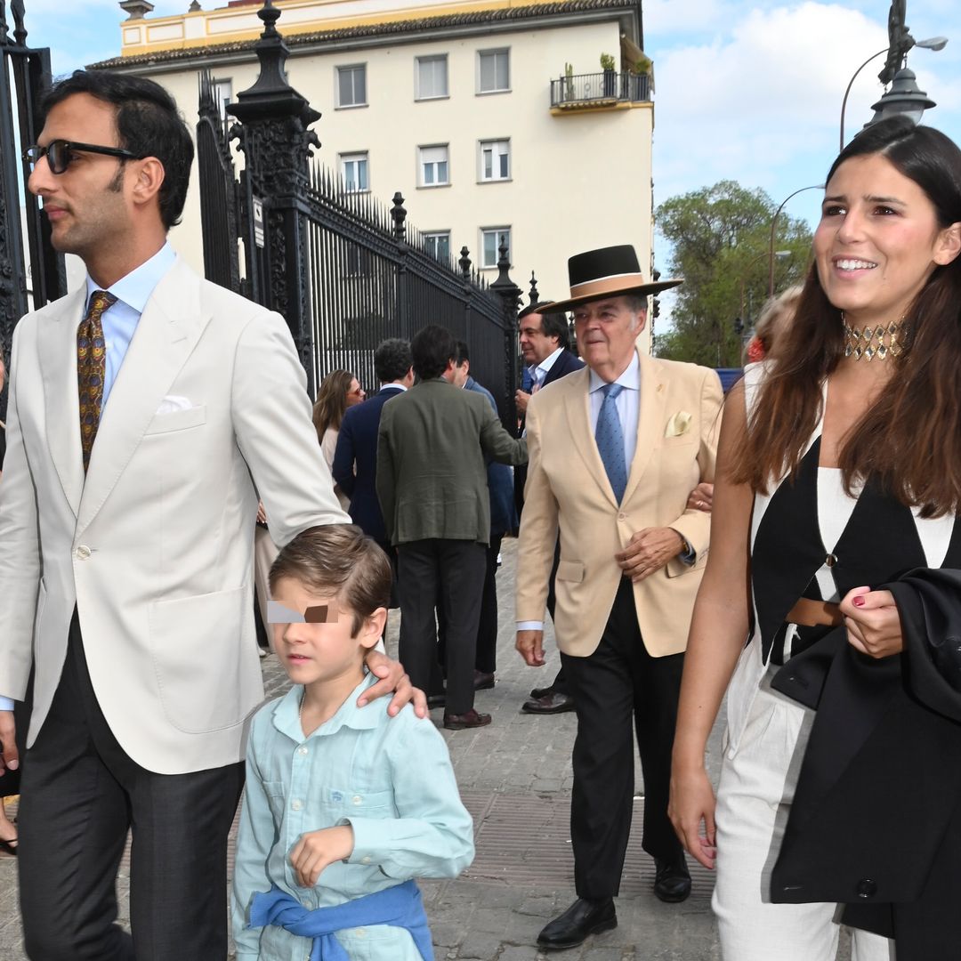 Tana y su hermano Curro, la nueva generación Rivera que no faltó al adiós a los ruedos de su tío Cayetano