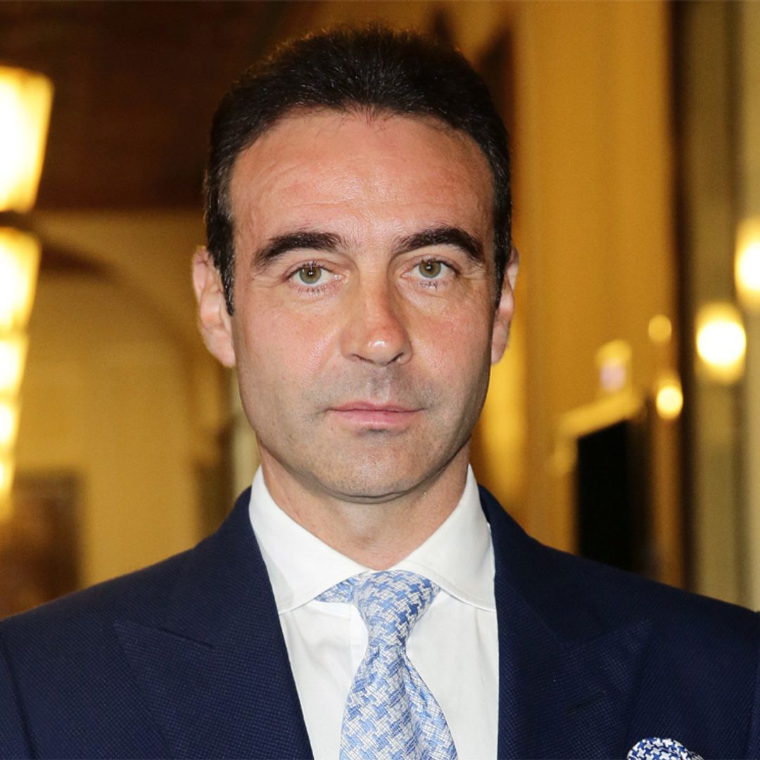 Enrique Ponce se lanza como cantante