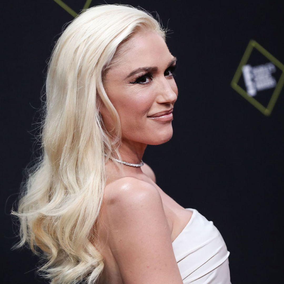 ¡Vaya cambio! Gwen Stefani deja sin palabras a sus seguidores con su look