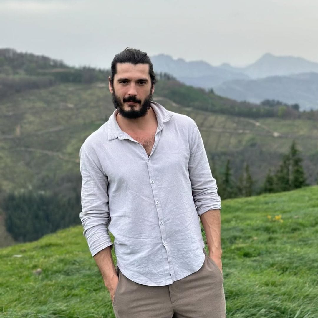 El actor Yon González en las montañas de Elosua, Guipúzcoa