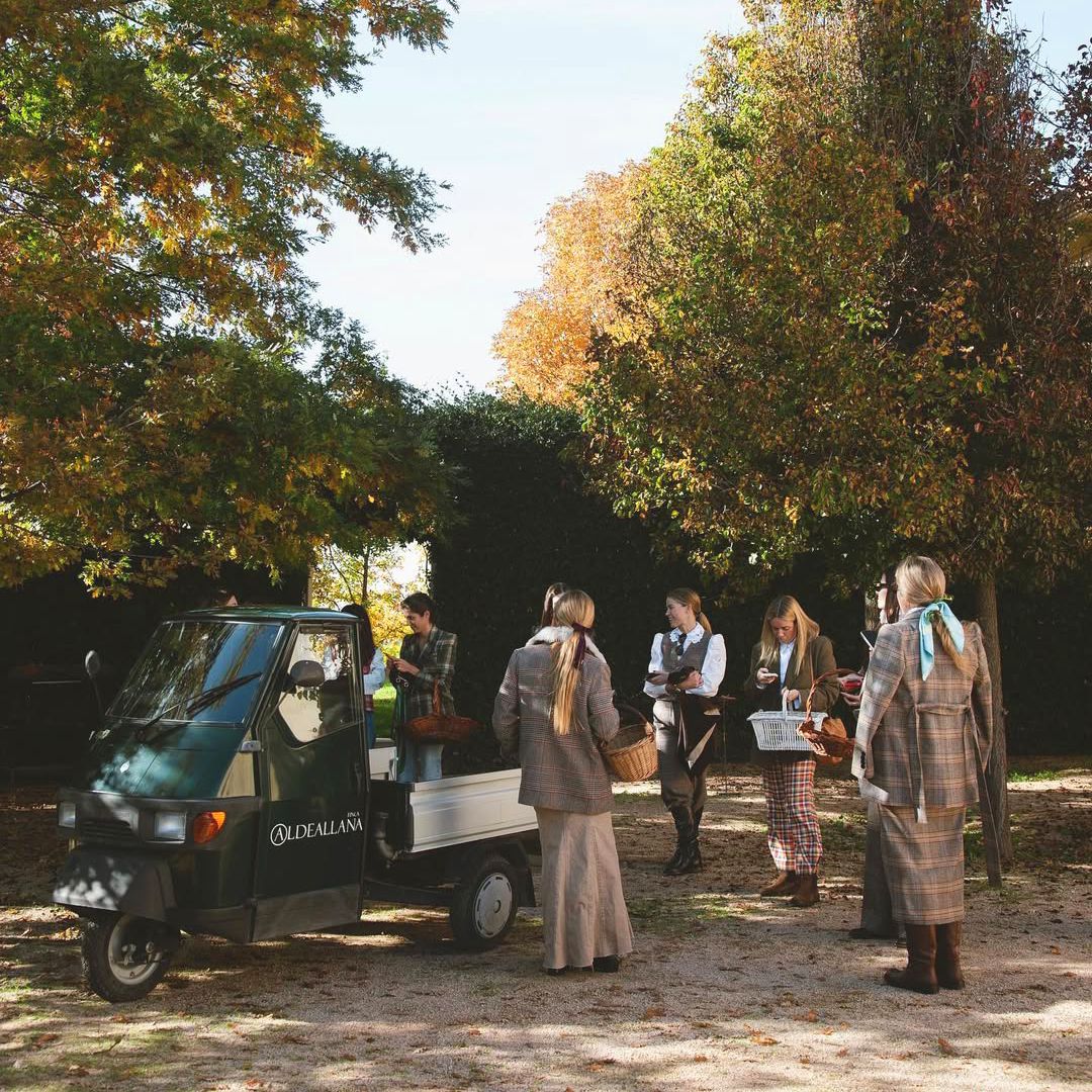 De la dehesa al valle asturiano: 10 alojamientos para desconectar con amigas y recuperar el tiempo