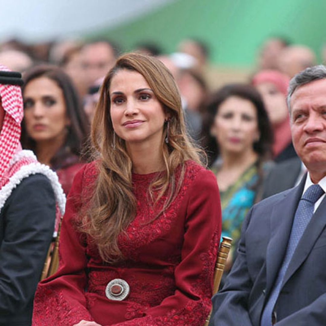 Abdalá y Rania de Jordania viven un 'día especial' en la graduación de su hijo mayor, el príncipe Hussein