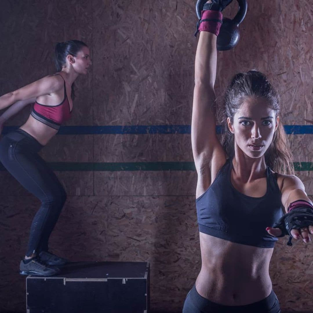 Estos son los 5 mejores ejercicios con kettlebell para adelgazar