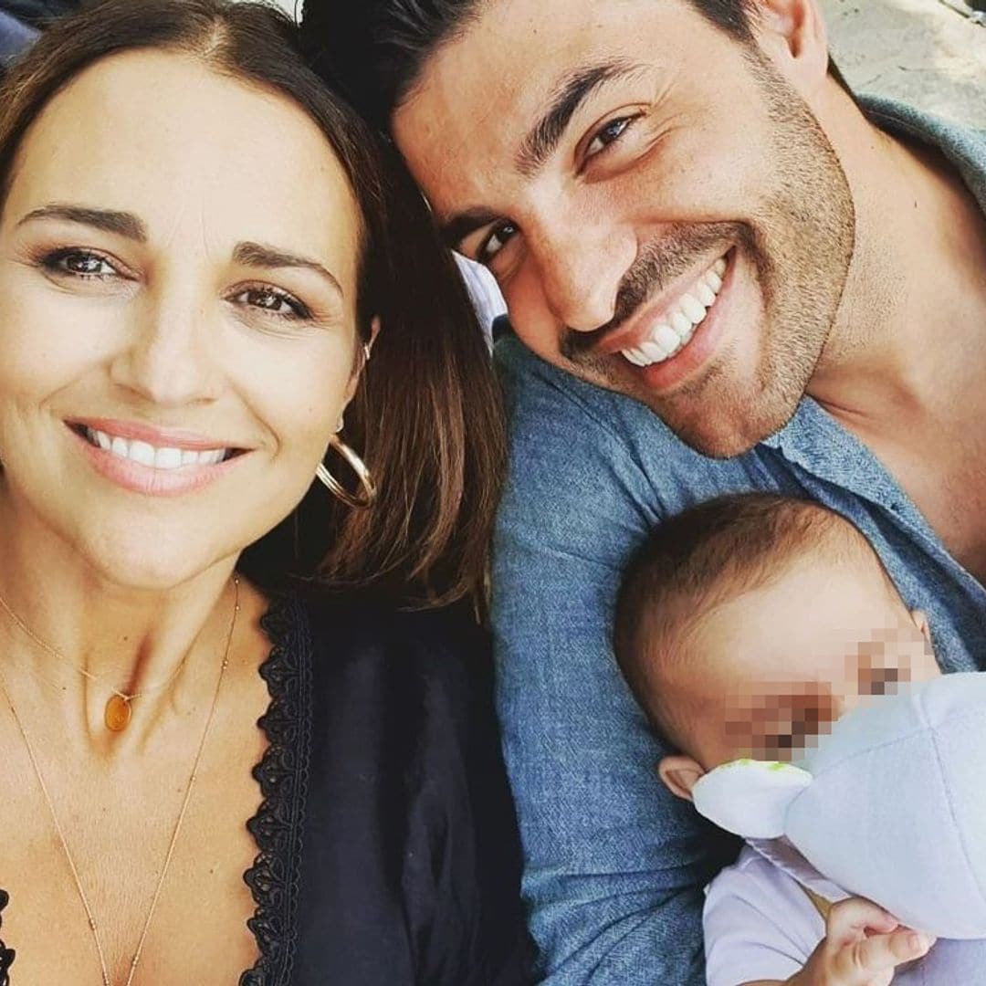 El 'selfie' de la felicidad de Paula Echevarría con Miguel Torres y su pequeño Miki