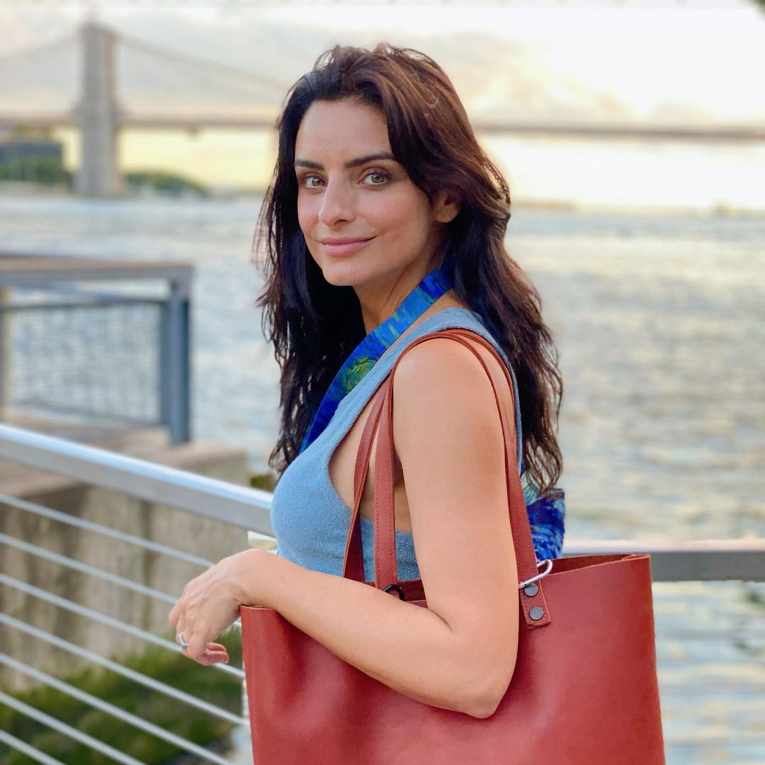 Aislinn Derbez revive el día en que terminó su matrimonio con Mauricio Ochmann: 'Él tomó la decisión'