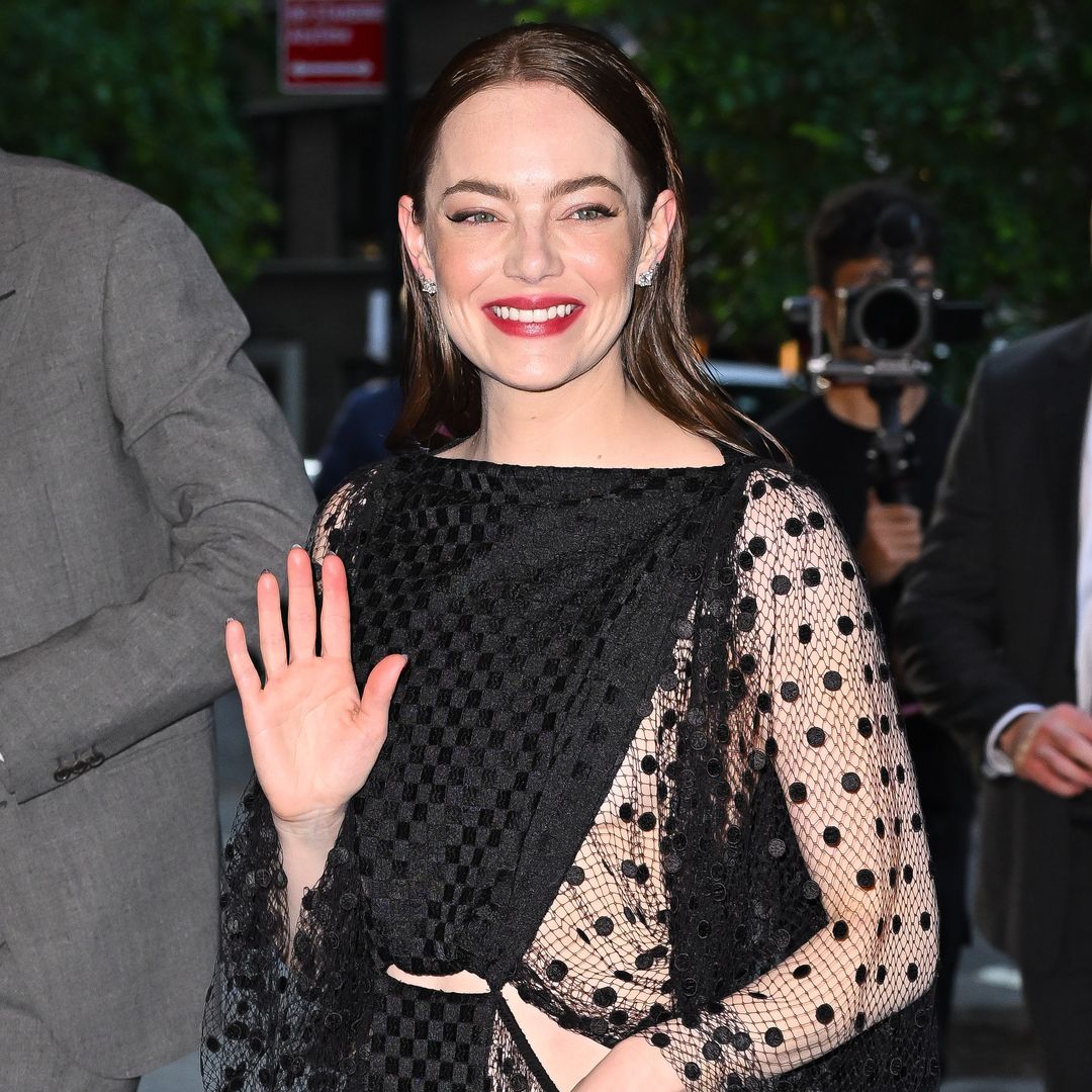 Los tres looks de Emma Stone que confirman que sigue siendo nuestro icono Fashion