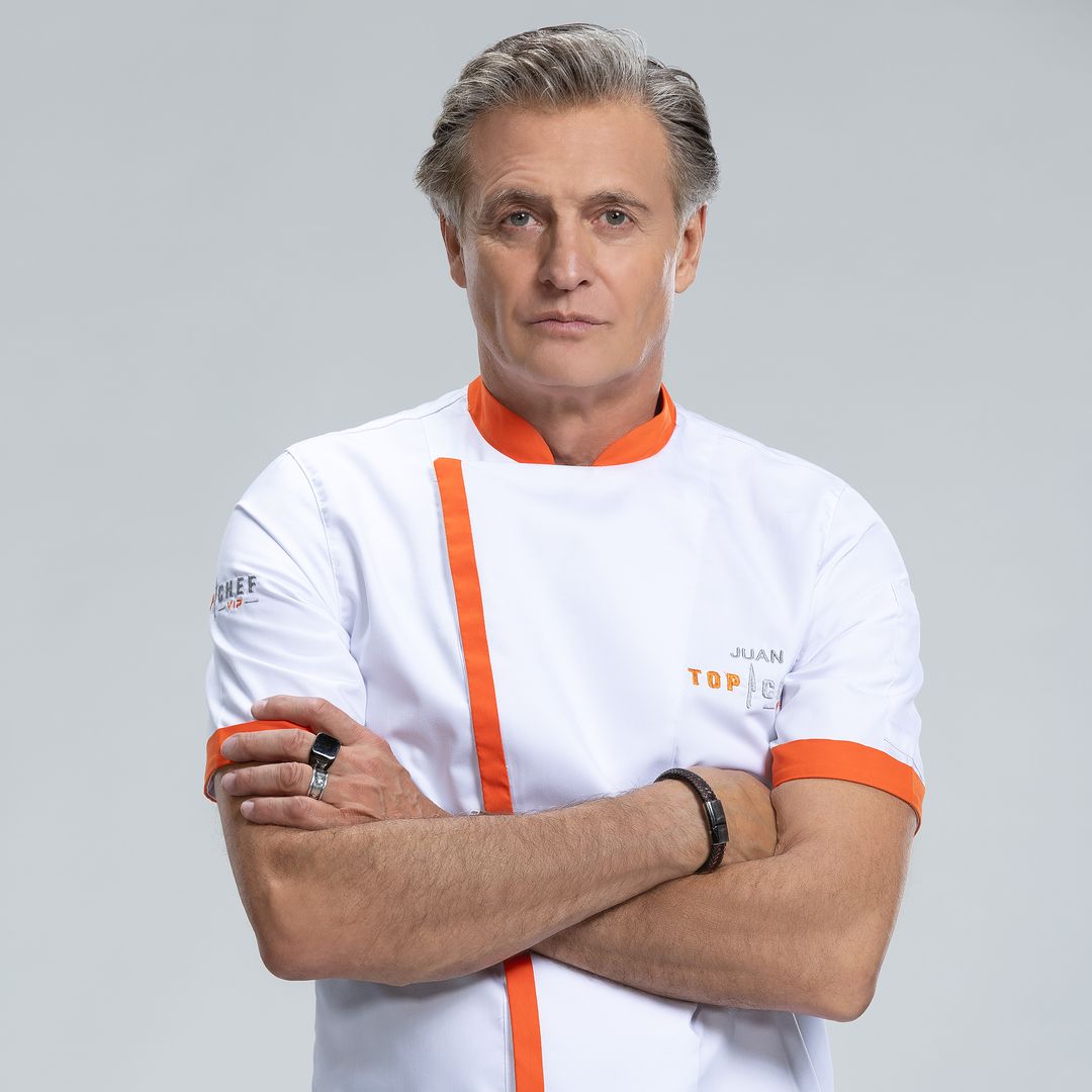 Juan Soler, ante su nuevo reto en la cocina, nos revela con qué platillo conquistó a Paulina Mercado