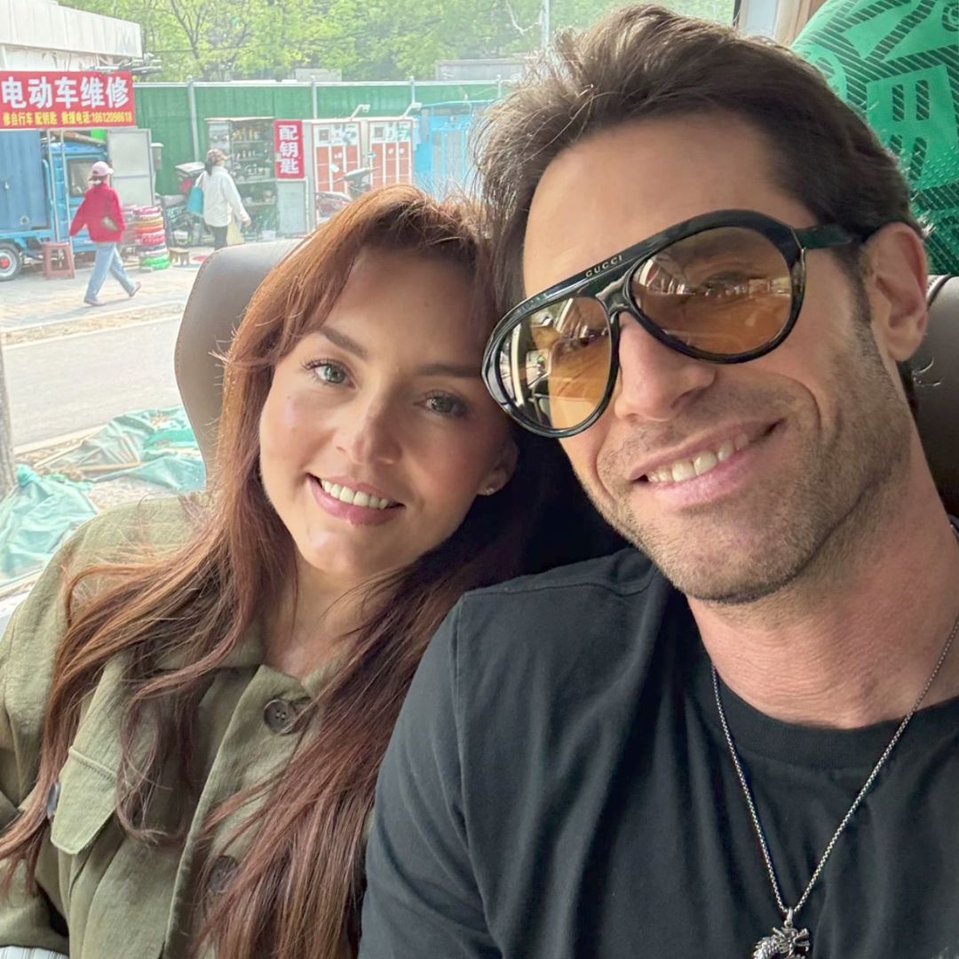 Sebastián Rulli y Angelique Boyer pasean su amor en un emocionante viaje a China