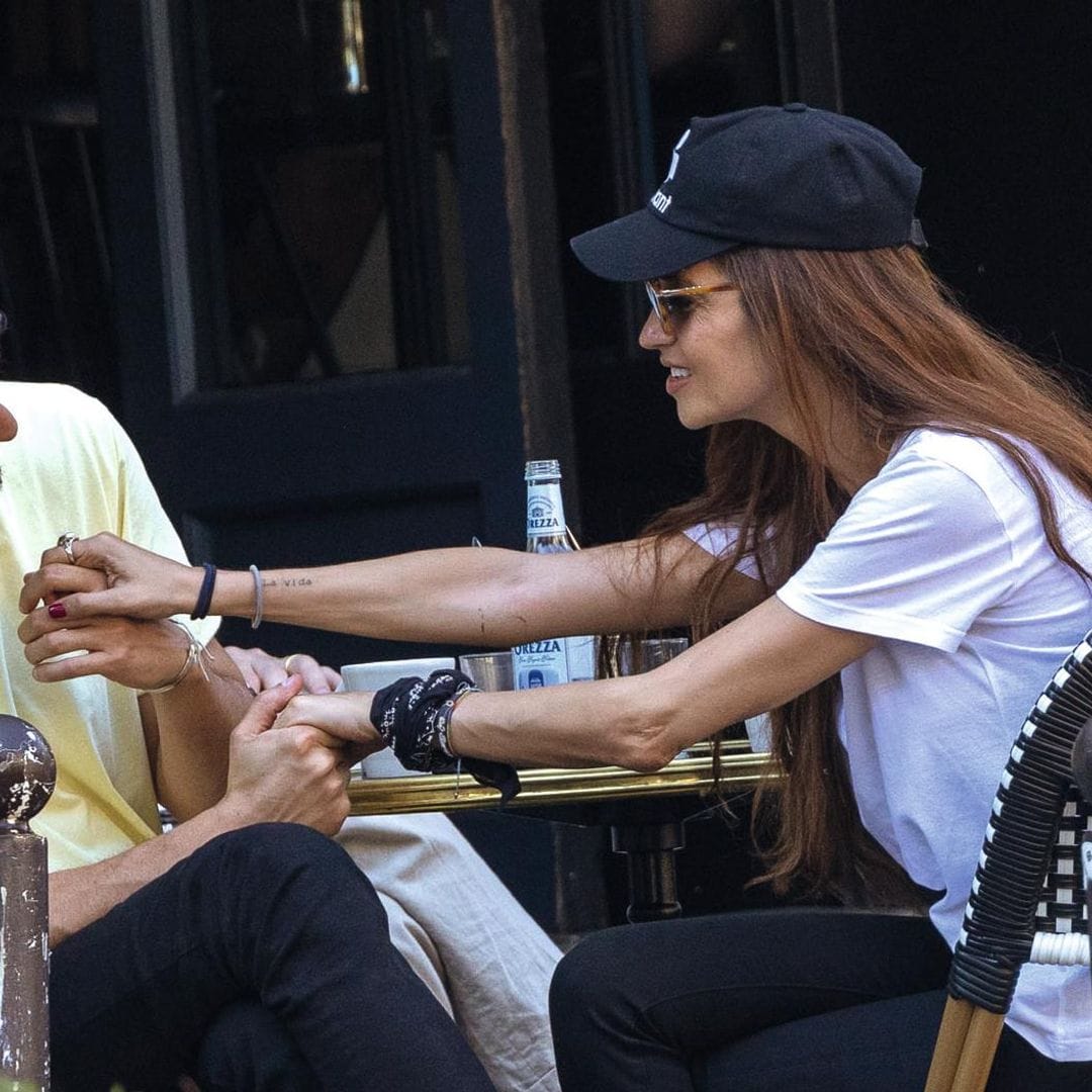 Sara Carbonero y Nacho Taboada, protagonistas de sus escenas más románticas en la ciudad del amor