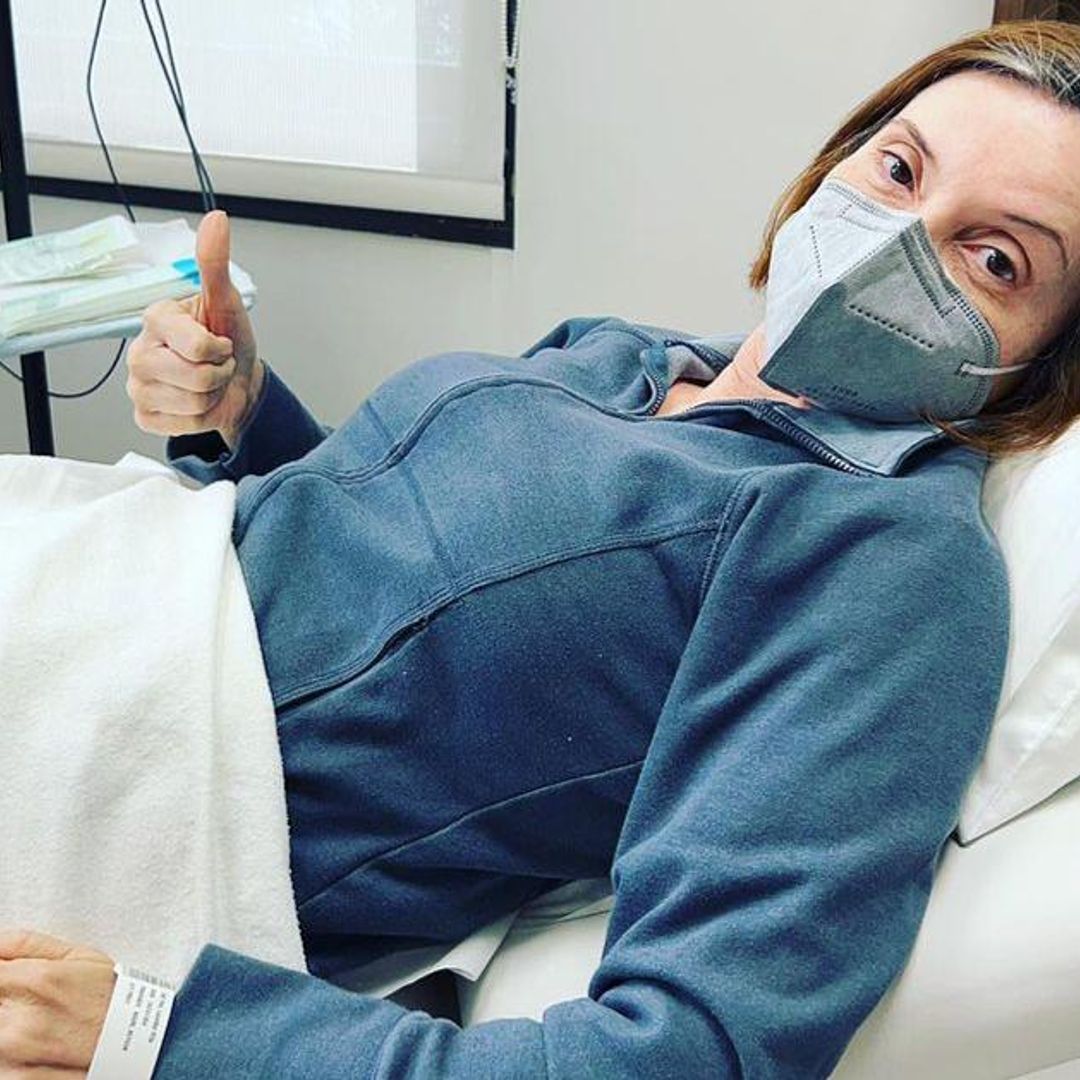 Lourdes del Río se recupera de una segunda cirugía para erradicar el cáncer; esta vez fue en el rostro