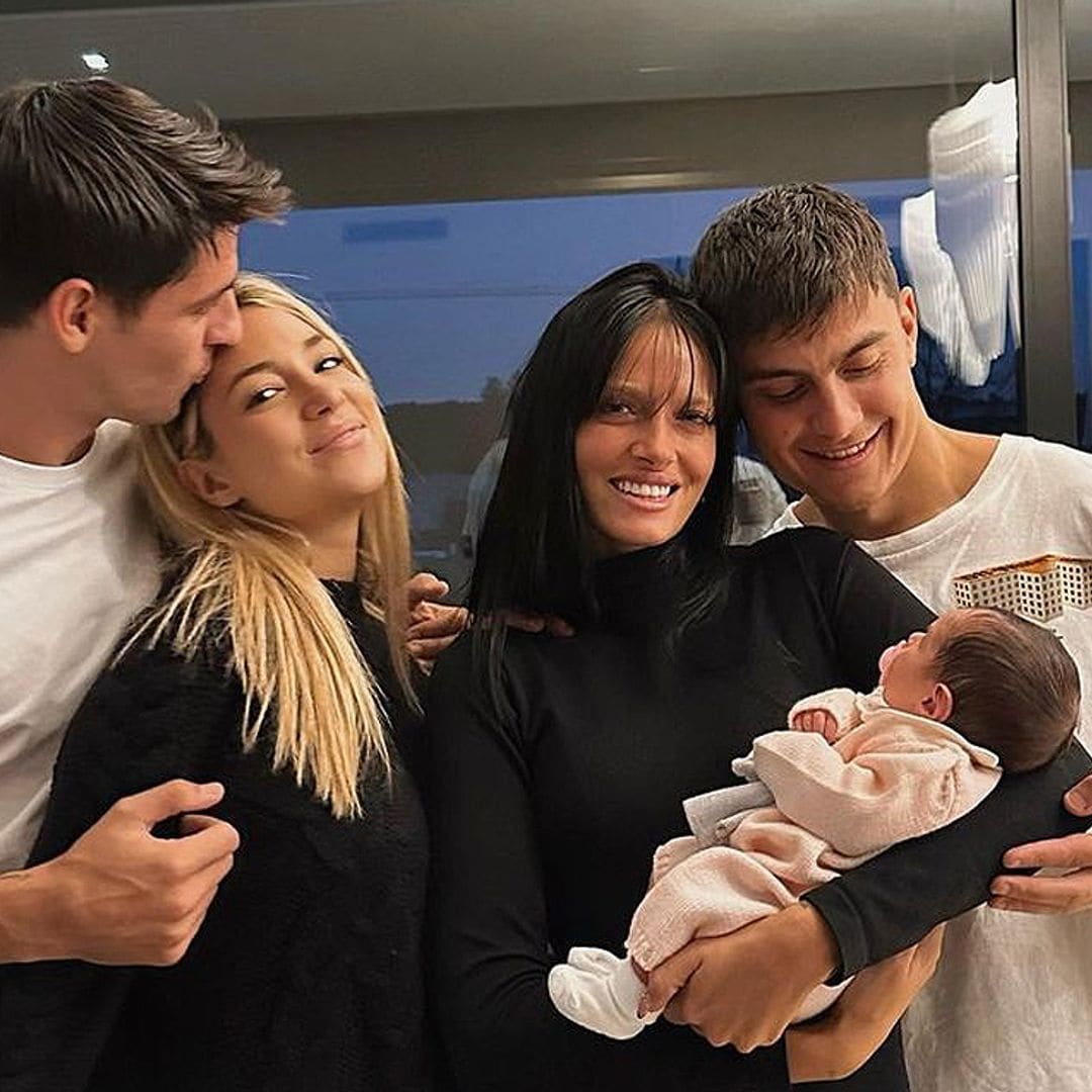 El precioso momento en que Bella, hija de Alice Campello y Álvaro Morata, conoce a sus padrinos