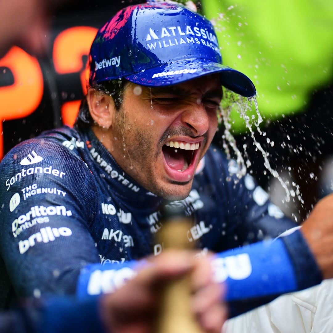 El milagro de Carlos Sainz Jr en Fórmula 1 y la reacción de su novia Rebecca Donaldson