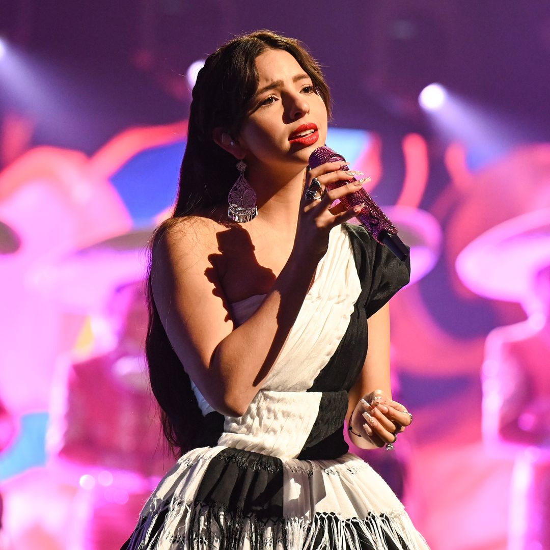 Esto hacía Ángela Aguilar mientras Christian Nodal se reencontraba con su hija Inti