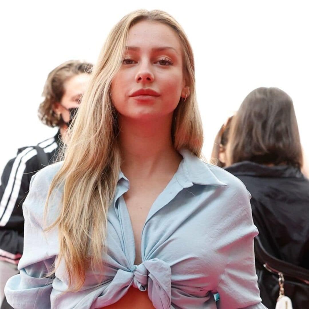 Ester Expósito habla por primera vez sobre su ruptura con Alejandro Speitzer y se pronuncia sobre el vídeo de C. Tangana: ‘Éramos un grupo de amigos disfrutando’