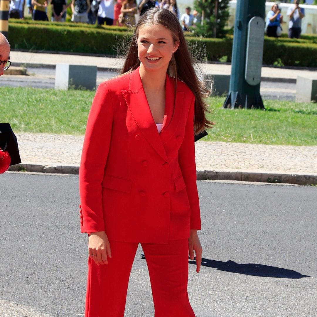 Leonor y su aliado para eventos formales: un 'powersuit' como los de su madre