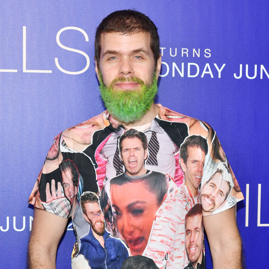 La familia de Perez Hilton rompe el silencio y hace una petición en medio de la crisis que enfrentan