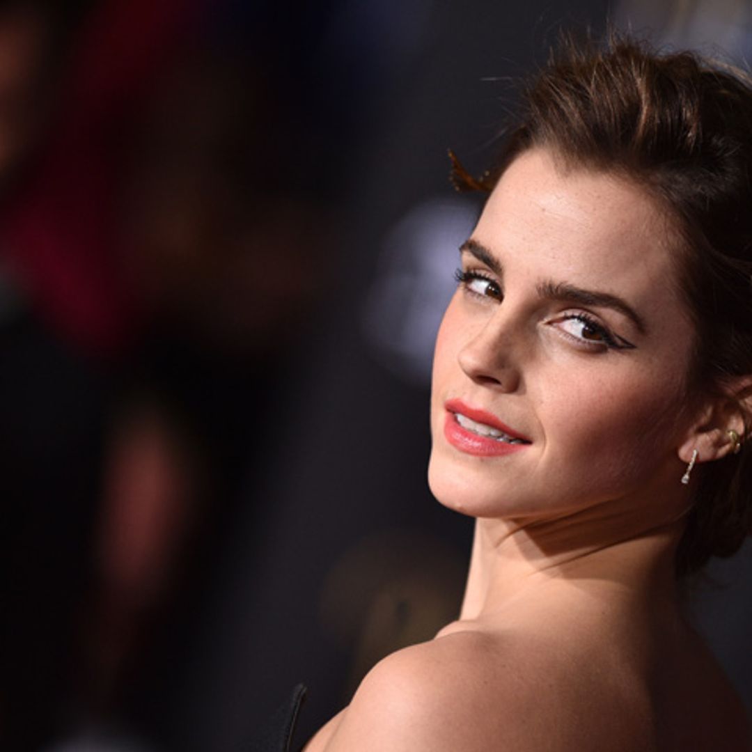 Emma Watson para una entrevista con una periodista española... ¿por qué?