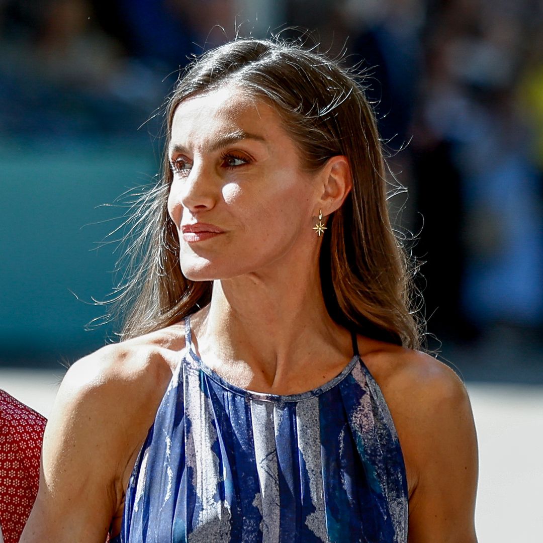 Las "mechas rubias" de la reina Letizia, analizadas por nuestros expertos: ¿cambio de look como Kate Middleton o un efecto de las canas?