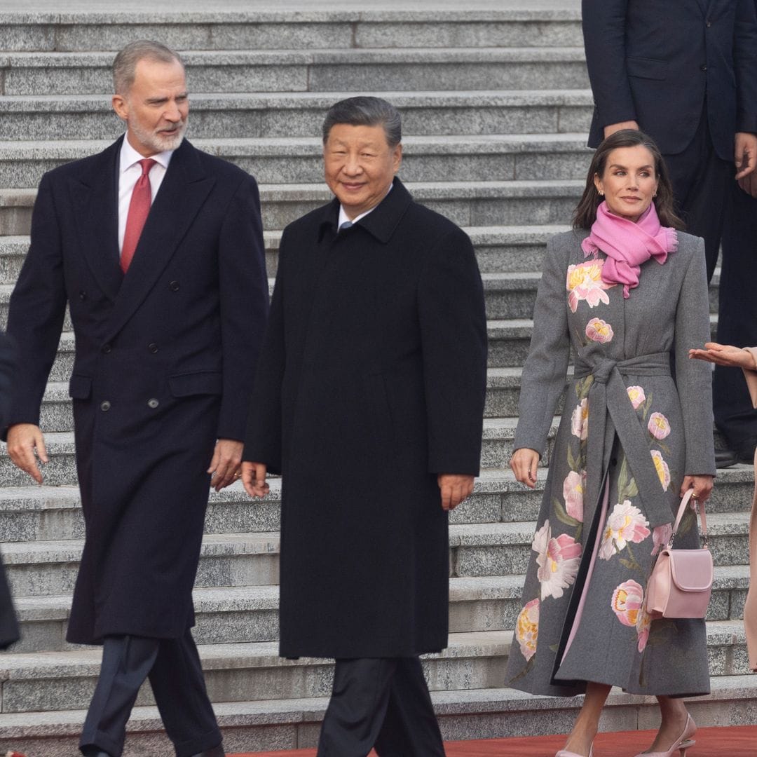 Las espectaculares imágenes de la bienvenida a los reyes Felipe y Letizia en Pekín