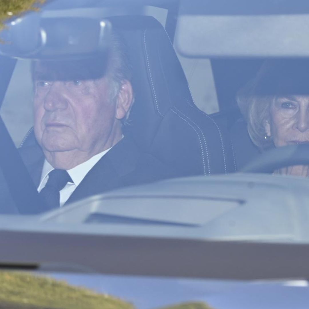 La infanta Cristina, junto a los reyes Juan Carlos y Sofía y su hermana Elena, se une a la familia en el último adiós a doña Pilar