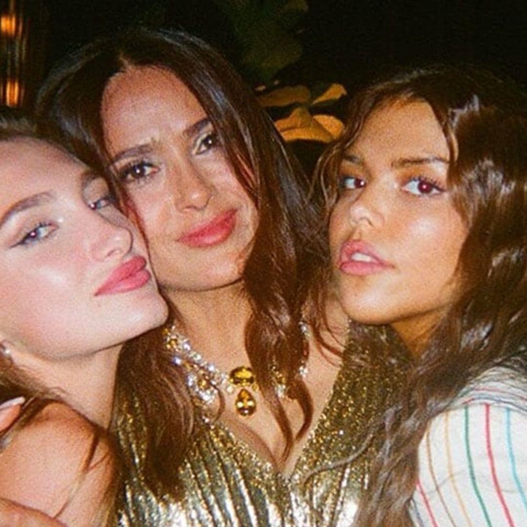 Bu Cuarón comparte un especial recuerdo con Salma Hayek y su hijastra, la guapa Mathilde Pinault