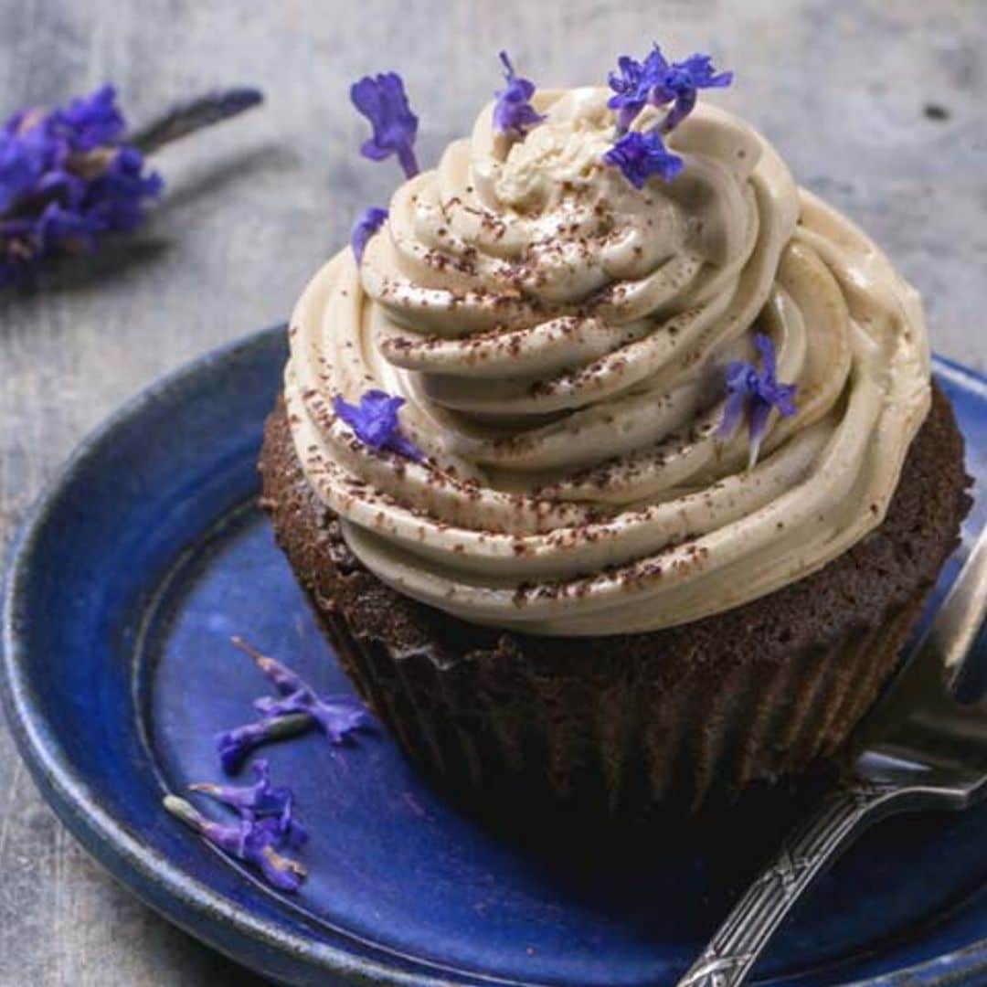 'Cupcakes' de chocolate con 'buttercream' de café
