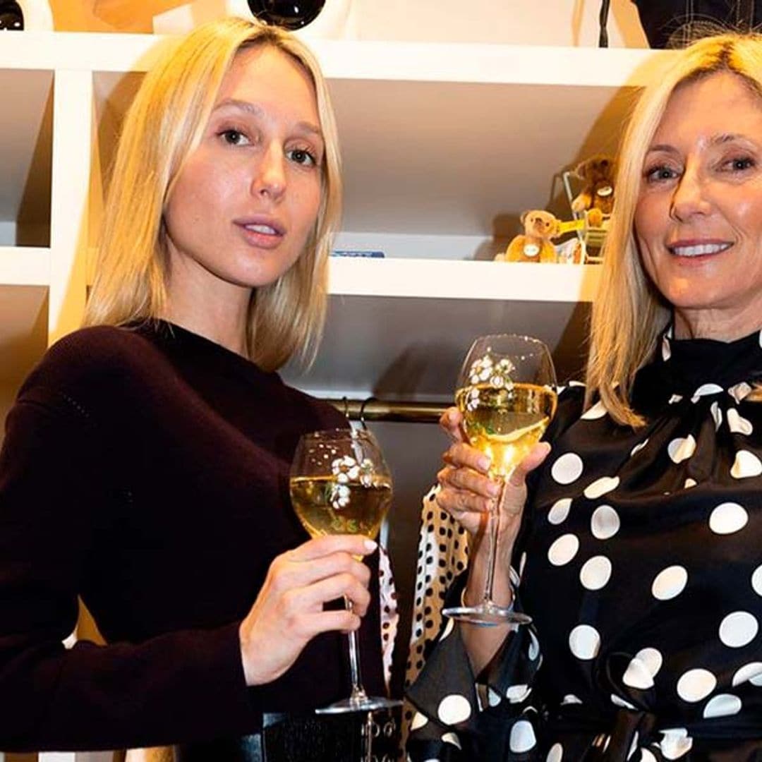 Olympia de Grecia y Marie-Chantal: inspírate en sus vestidos de invitada madre e hija en tu próximo evento