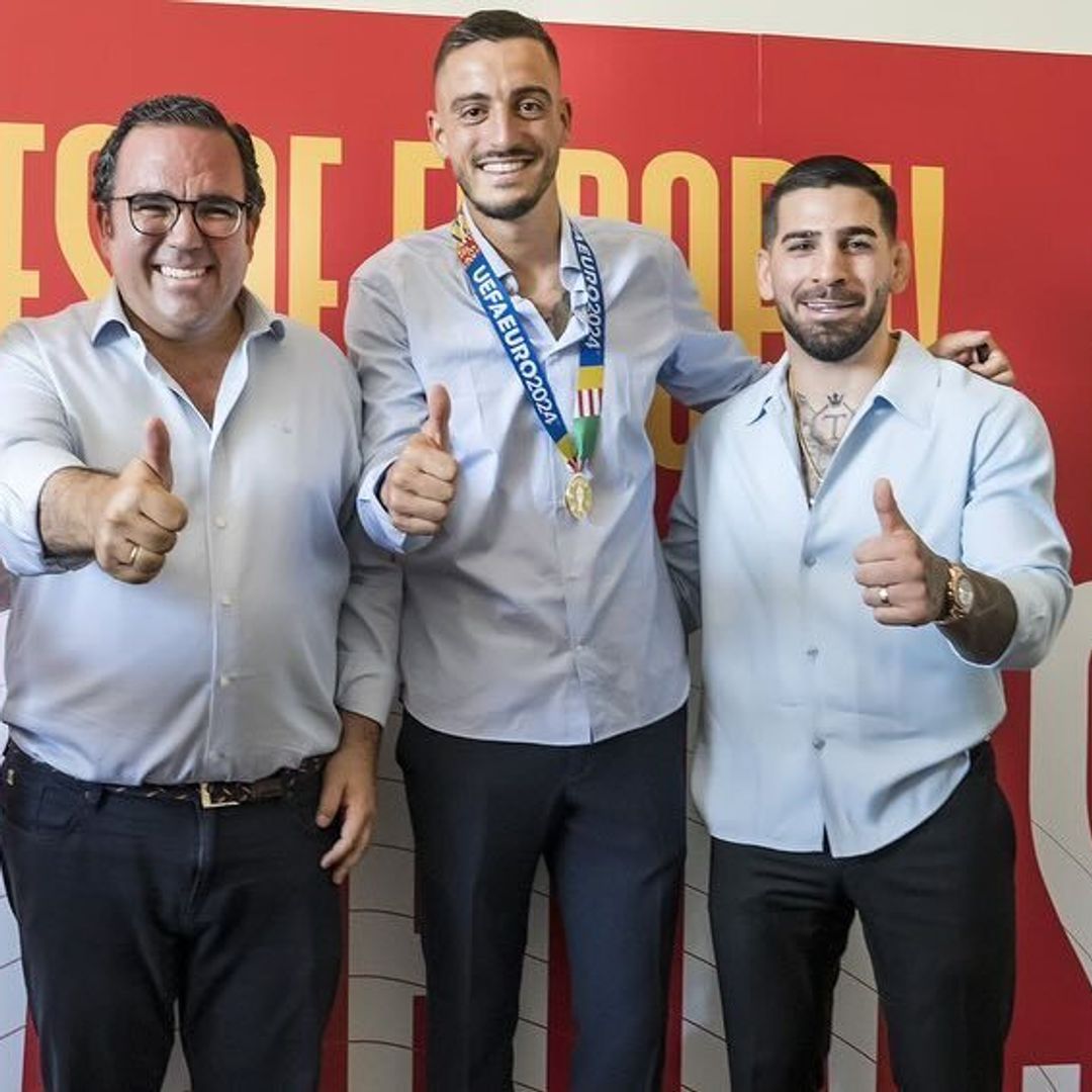 El multitudinario homenaje a Dani Carvajal y Joselu Mato en Boadilla, al que se ha sumado también Ilia Topuria