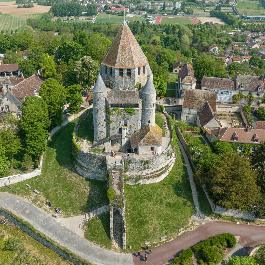 torre de César, Provins, Francia