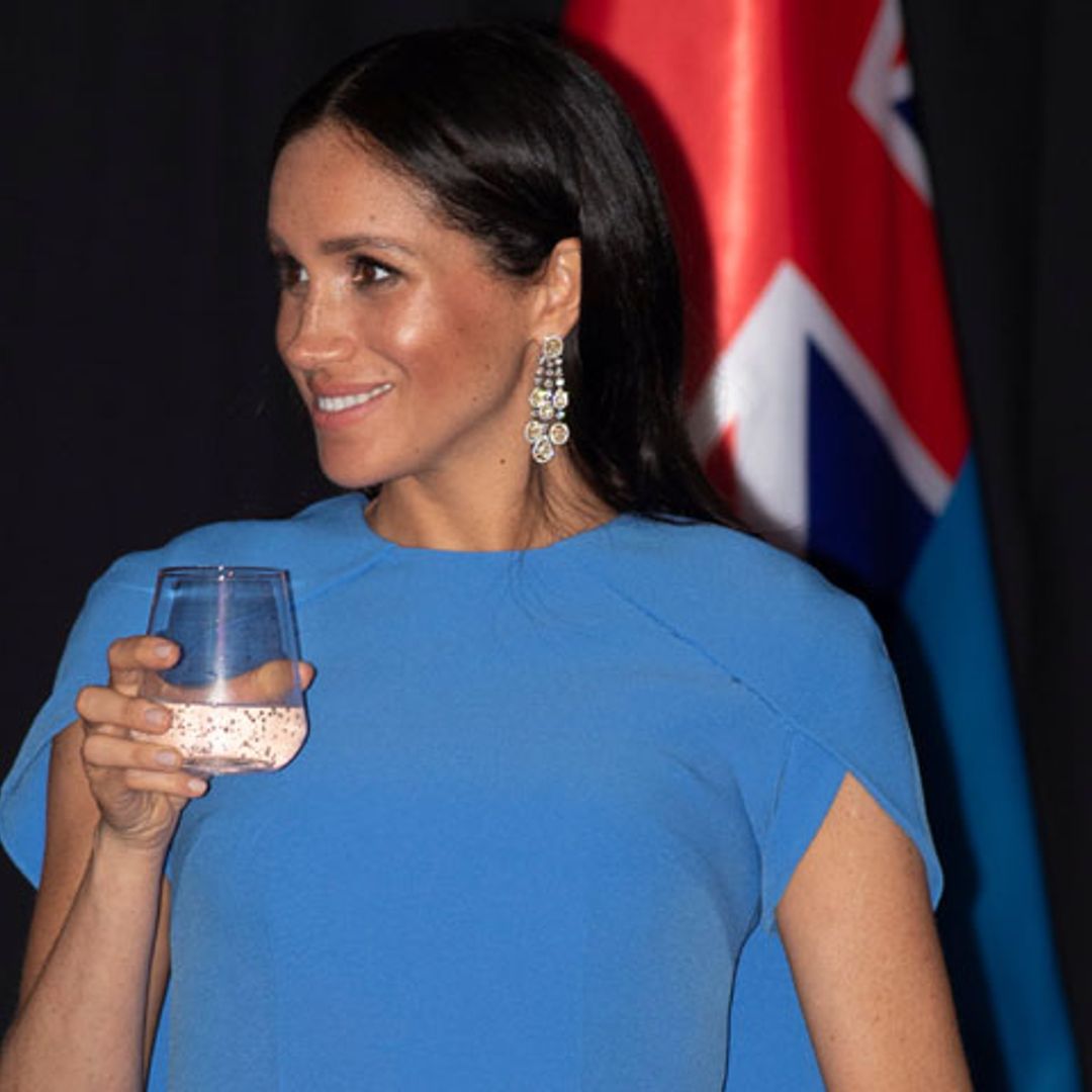 ¡Misterio resuelto!: Esta es la firma de los pendientes 'chandelier' de Meghan Markle