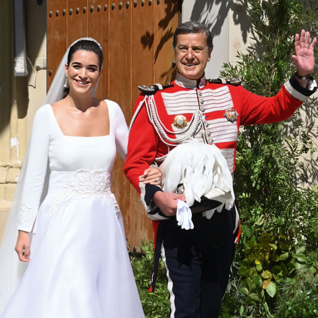 Los novios ya convertidos en marido y mujer.