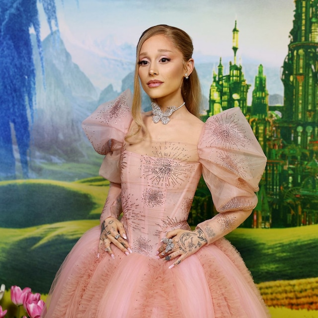 Ariana Grande en la premier de 'Wicked' en Australia