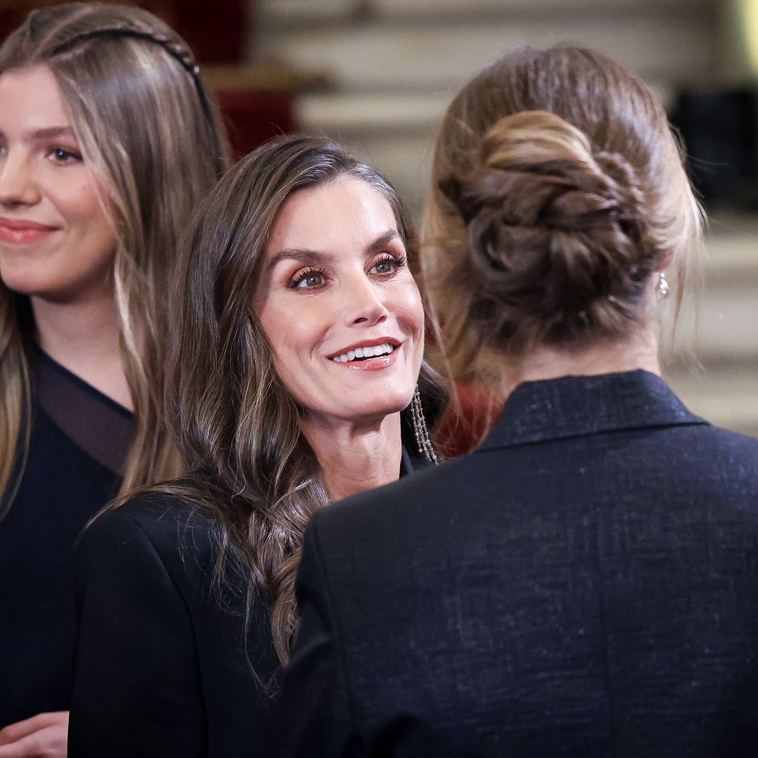 “Todo está pensado”: la clave de los looks oscuros de Letizia, Leonor y Sofía según una experta en protocolo