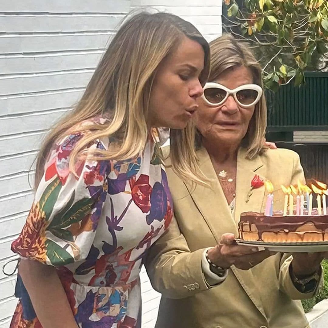 Carla Goyanes celebra su cumpleaños más difícil con un bonito regalo de su amiga, Sassa de Osma