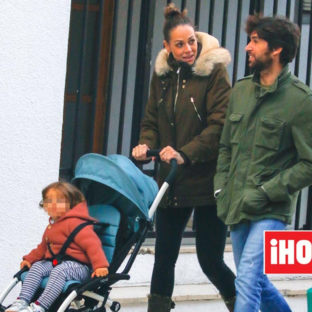 Un paseo en familia: Las últimas imágenes de Eva González y Cayetano Rivera juntos