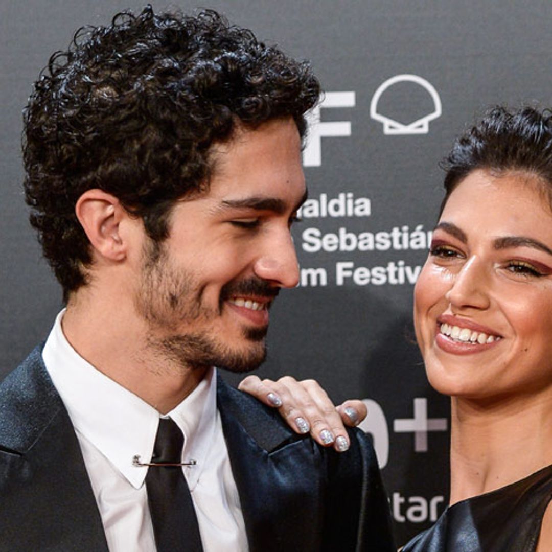 Úrsula Corberó grita a los cuatro vientos su amor por Chino Darín