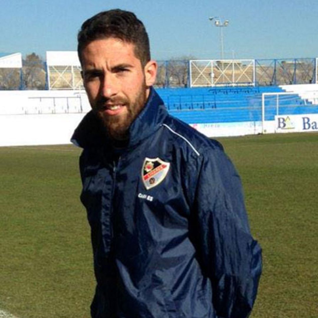El mundo del fútbol llora la trágica muerte de Fran Carles, capitán del Linares Deportivo