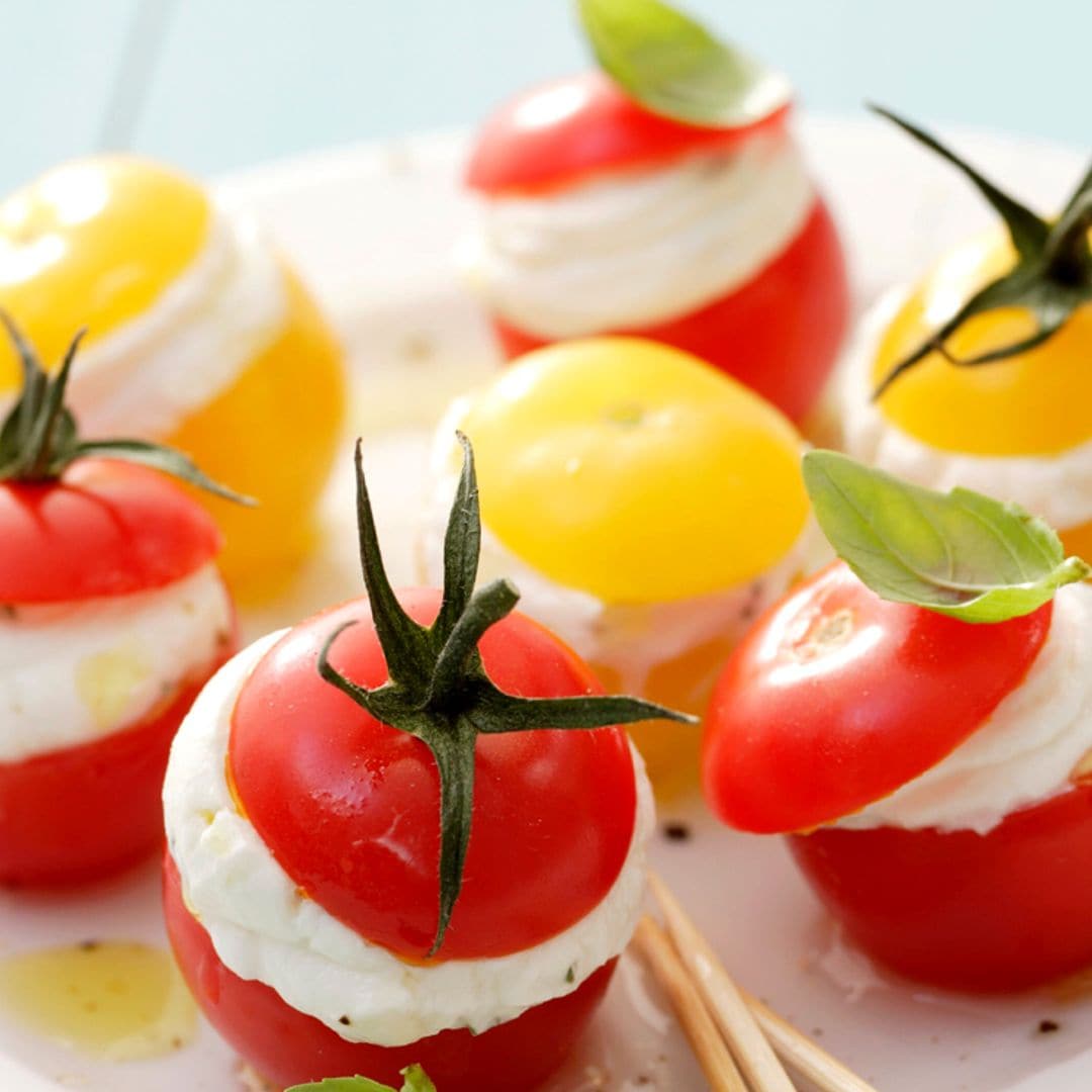¡Facilísimos y muy resultones! 9 ideas para preparar tomatitos rellenos