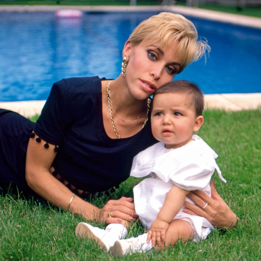 Carla Duval y su hijo
