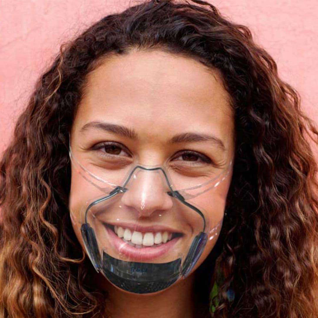 La última invención: Una mascarilla transparente, más cómoda y capaz de autodesinfectarse