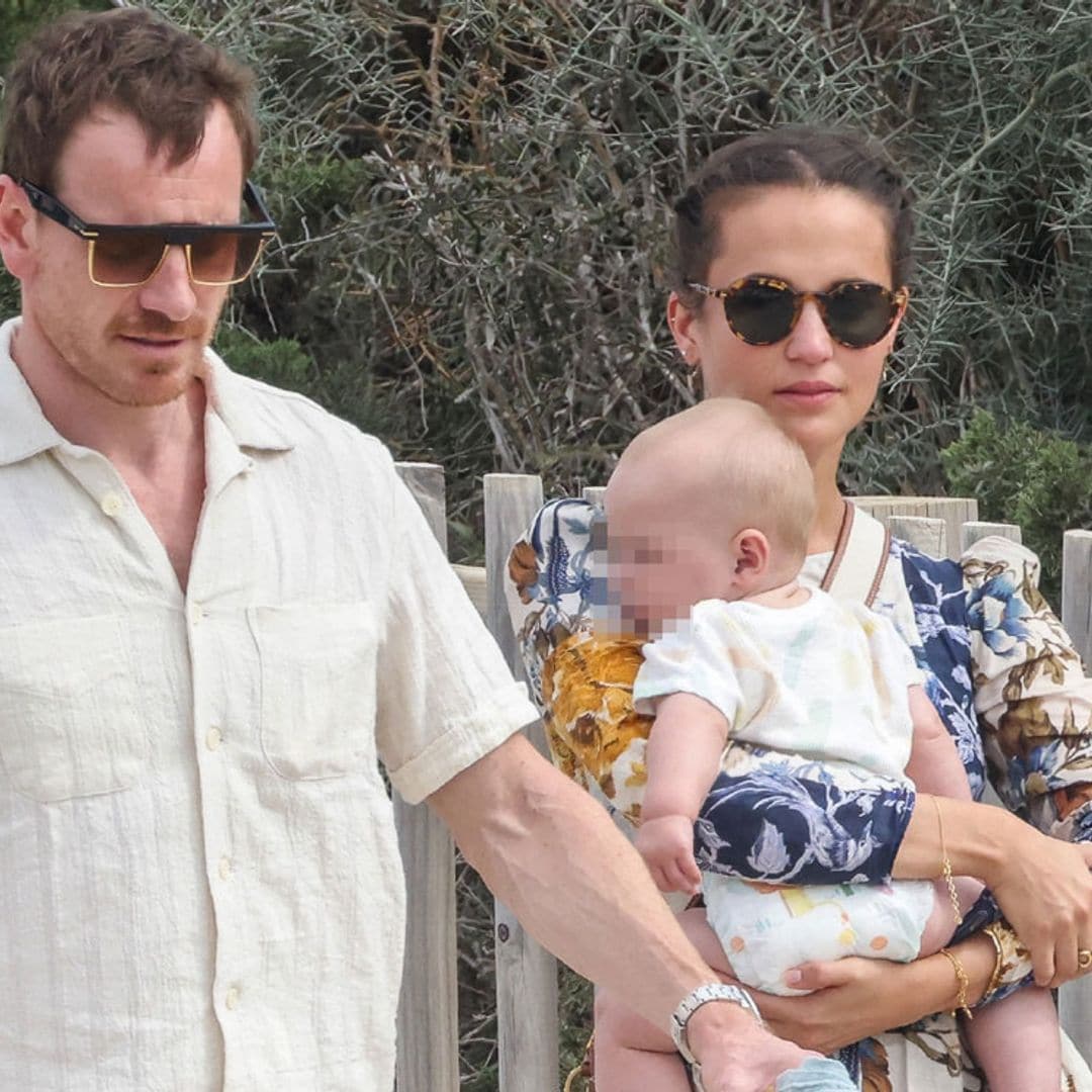 Las imágenes en Ibiza que confirman que Alicia Vikander y Michael Fassbender han sido padres