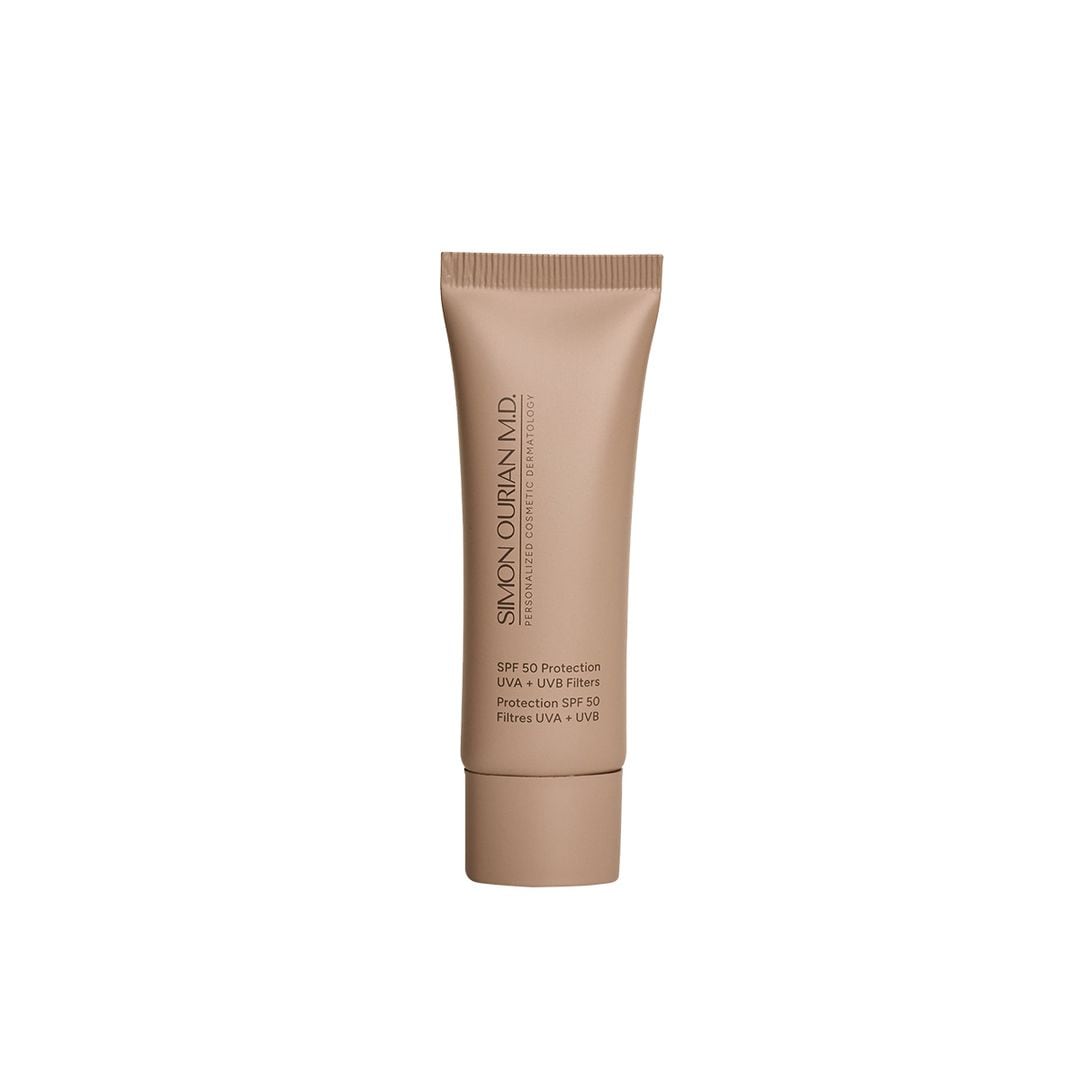 SPF 50 Protection UVA + UVB filters, de Simon Ourian M.D.