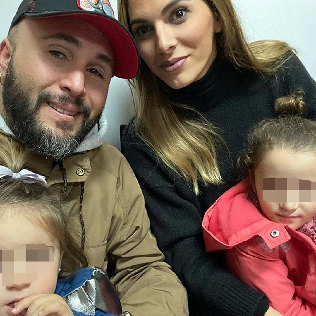 El bello posado navideño de la familia 'real' de Kiko Rivera